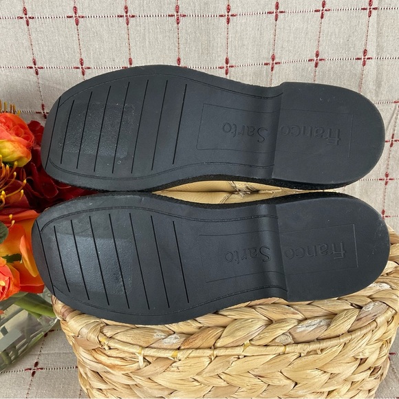 Franco Sarto “Jellisa” Patent Leather Low Ankle Boots Rich Beige Size 5 Bootie - Picture 6 of 6